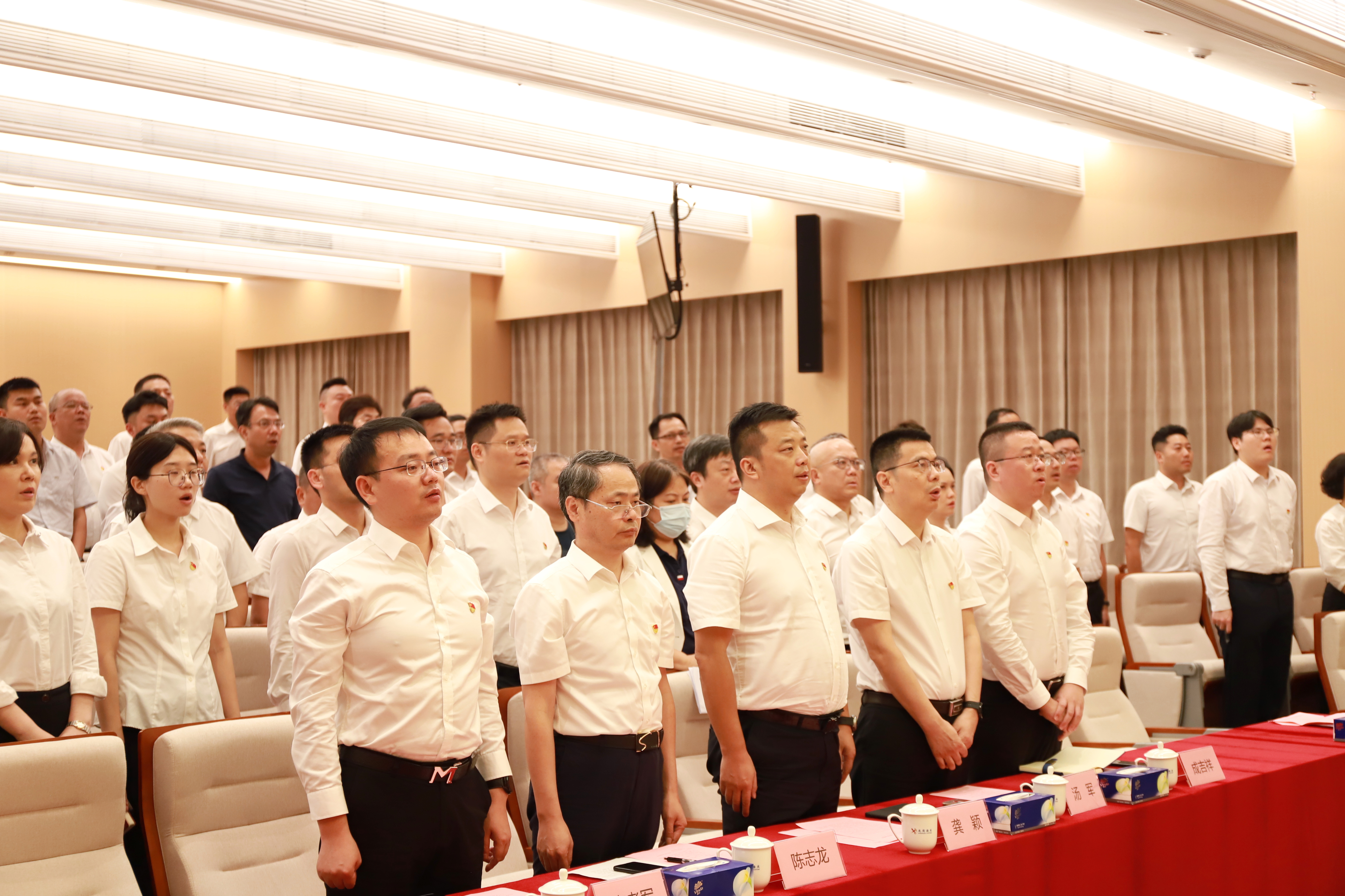 大會(huì )場(chǎng).JPG 大會(huì )場(chǎng).JPG